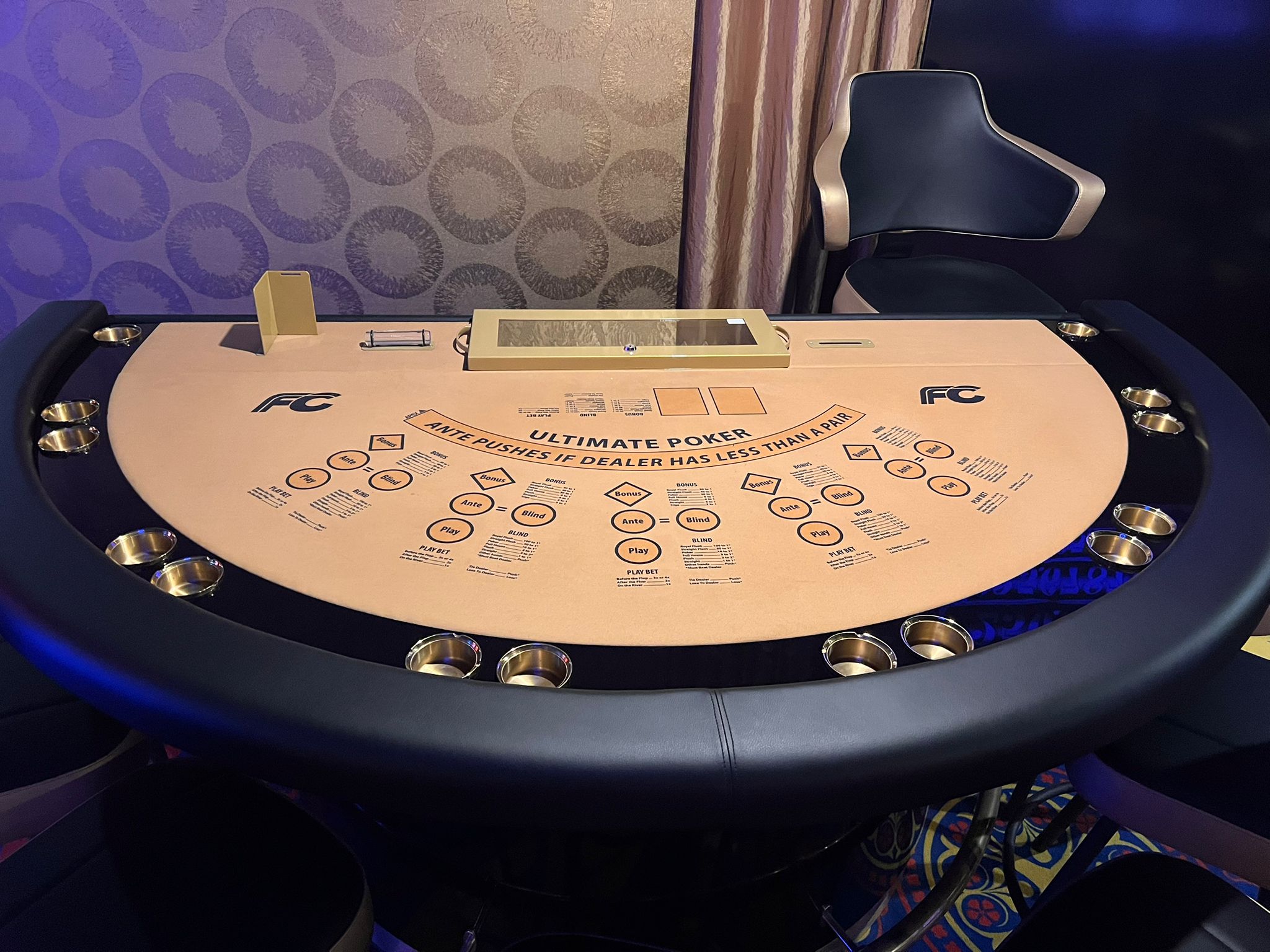 Card Table – Apex Live Gaming