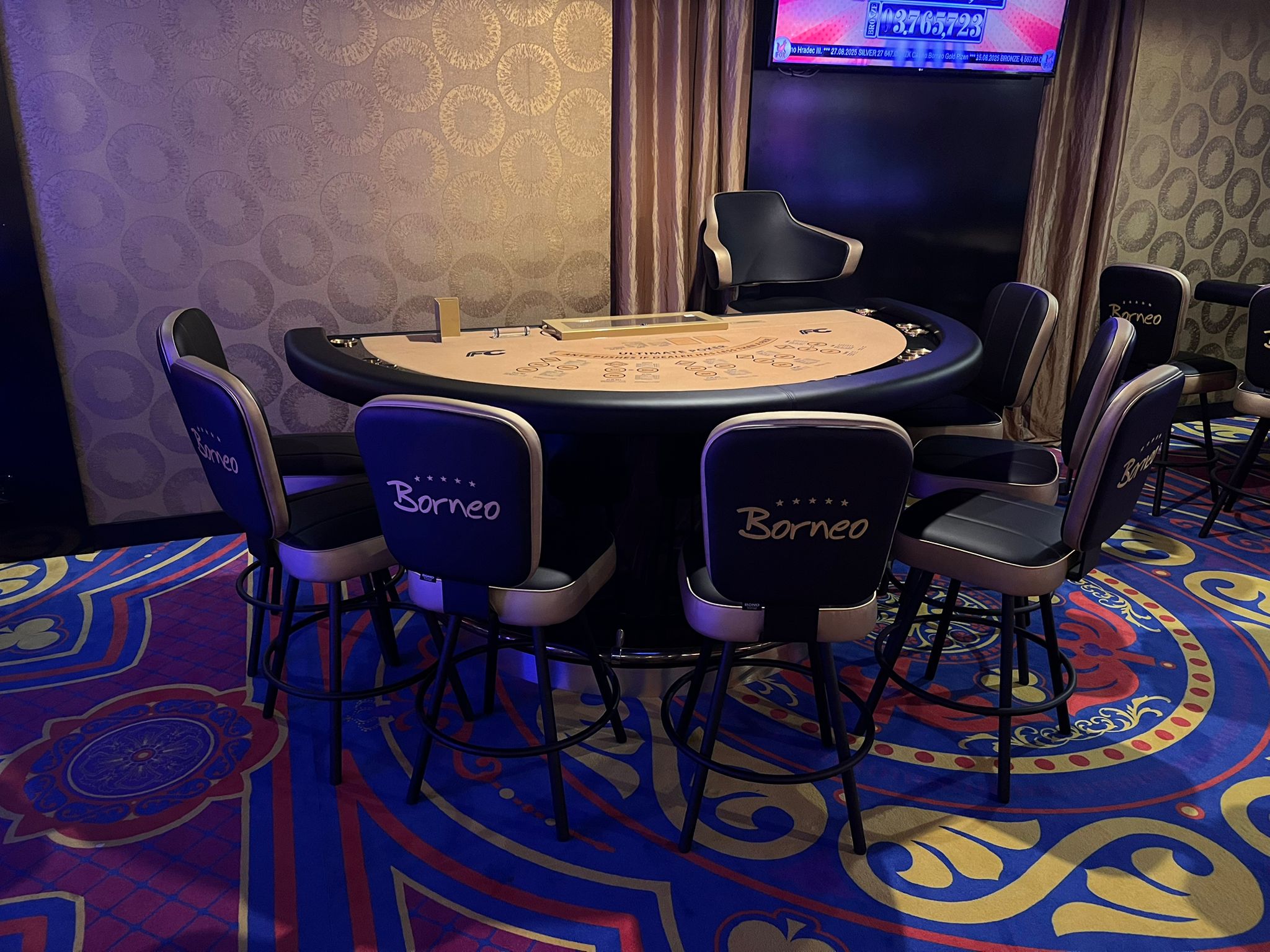Card Table – Apex Live Gaming
